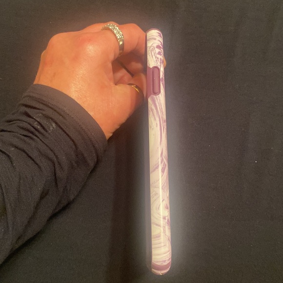 SPECK PHONE CASE - Picture 3 of 5